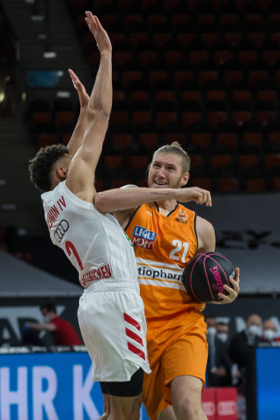 个世界冠军 个世界冠军